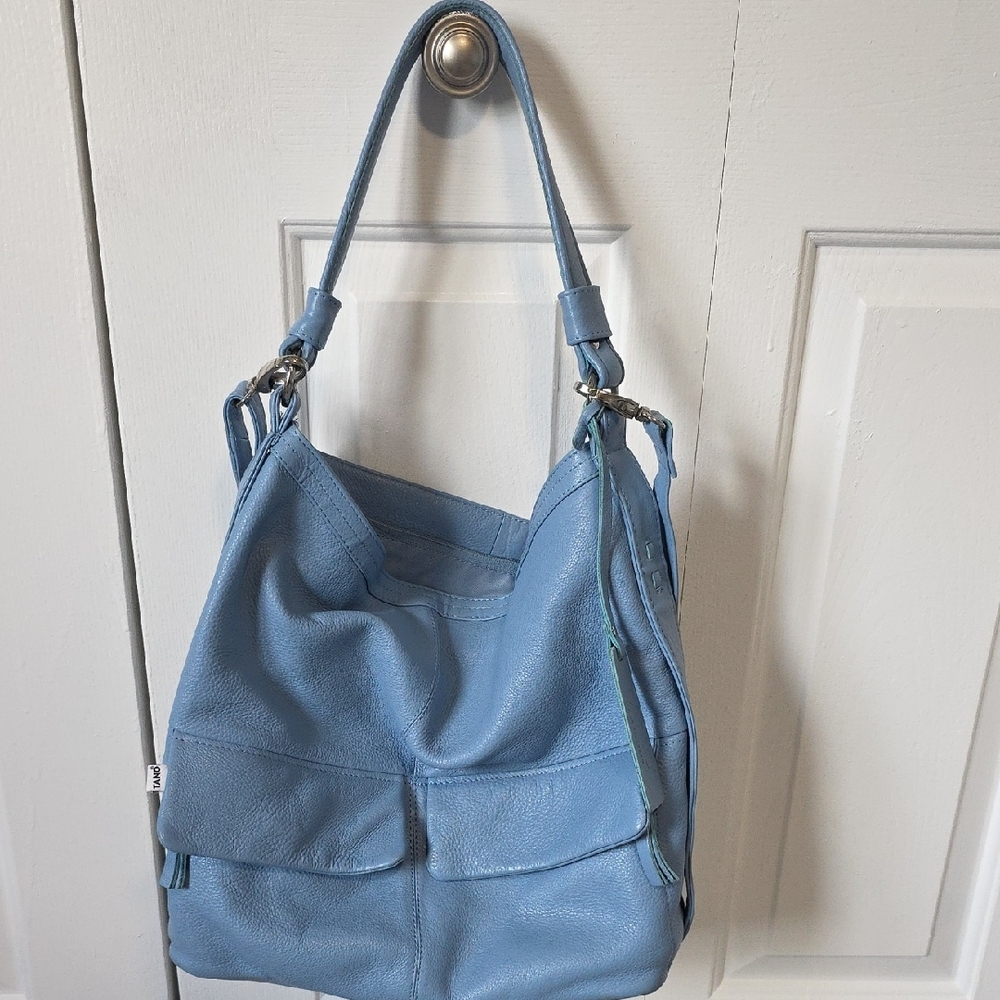 Tano Light Blue Leather Shoulder Bag